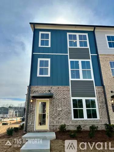 Main picture of 765 Payton Ln