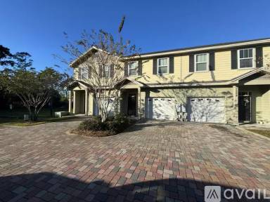 Main picture of 7226 Quail Hollow Dr