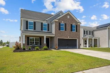 Main picture of 415 Valdez Ct
