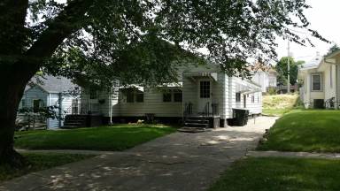 Main picture of 3240 Nebraska St