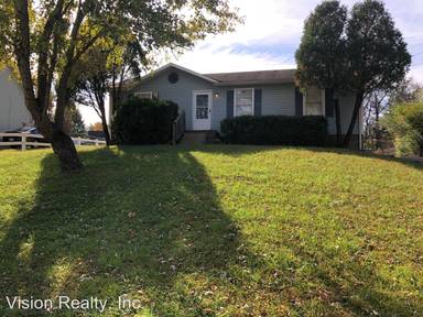 Main picture of 206 Mark Spitz Dr