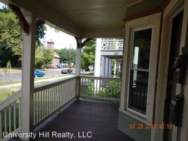 Main picture of 837-839 Wcott St