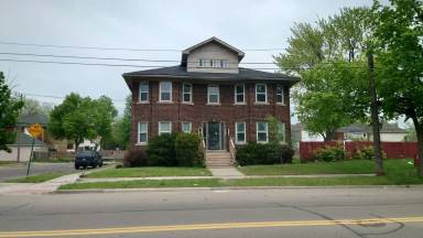 Main picture of 1350 Alter Rd