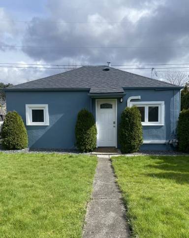 Main picture of 2318 Pacific St