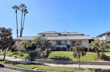 Main picture of 2717 Santiago Rd