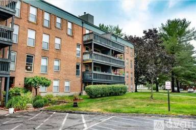 Main picture of 90 Kane St