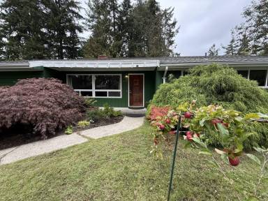 Main picture of 9123 227th St SW