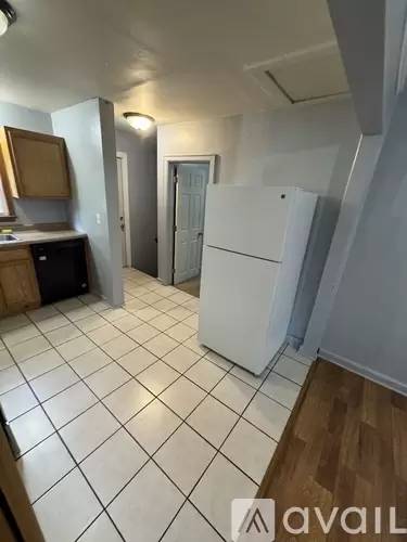 Main picture of 524 Lake St