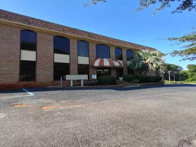 Main picture of 1900 Broad River Rd