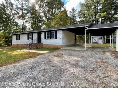 Main picture of 422 Tanglewood Dr