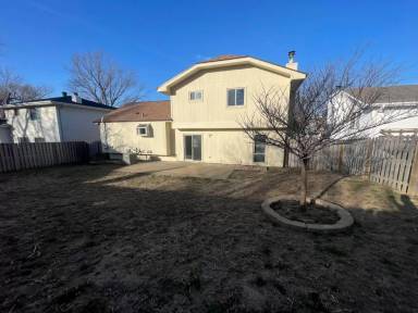 Main picture of 11803 S 27th St