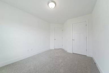 Main picture of 706 Lamina Dr