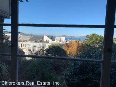 Main picture of 2134 Vallejo St