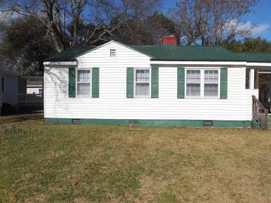 Main picture of 210 Southview Ave