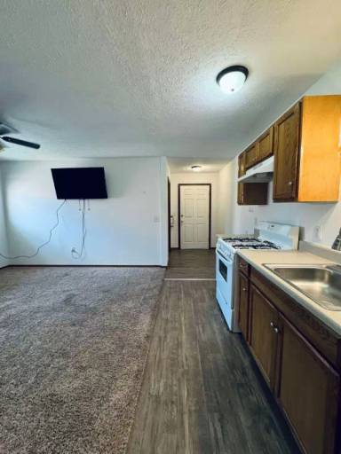 Main picture of 202 Alford St