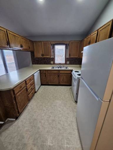 Main picture of 1655 Foxhaven Drive - 209