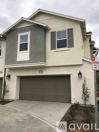 Main picture of 15939 Main St