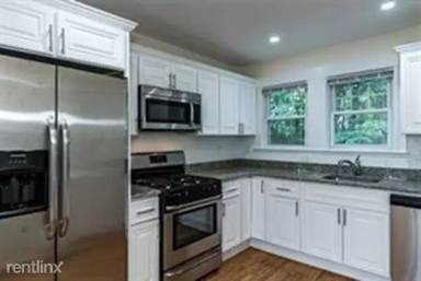 Main picture of 51 Leamington Rd