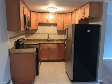 Main picture of 18 Nelson Dr