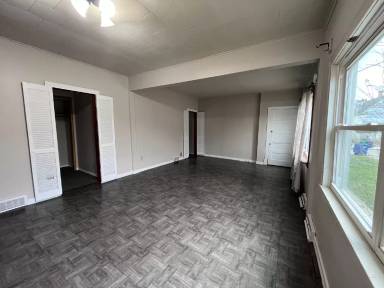 Main picture of 128 Weiss St