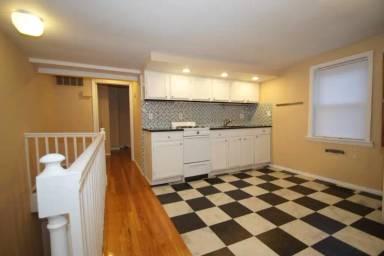 Main picture of 2326 Brown St