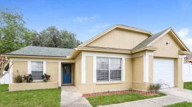 Main picture of 224 Regal Park Dr