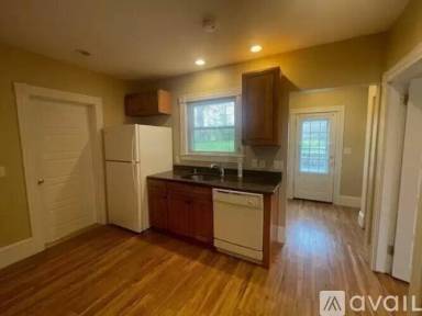 Main picture of 27 North Ave
