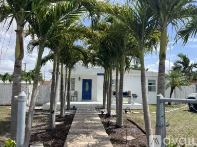 Main picture of 7595 SW 28th Street Rd