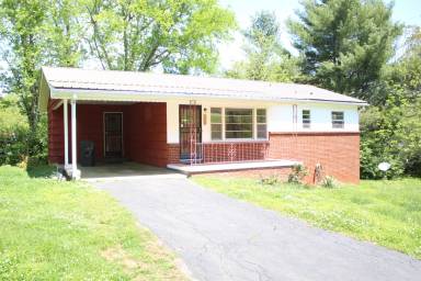 Main picture of 2237 Price Ave