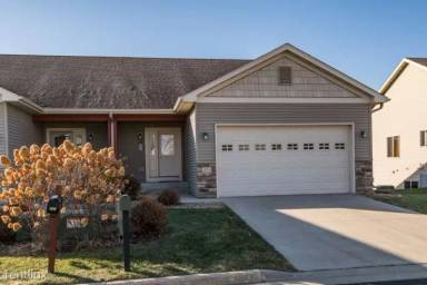 Main picture of 476 22nd Ave SW