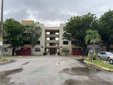Main picture of Peppermill Condominium