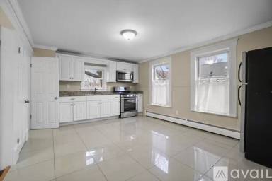 Main picture of 119 Andover St