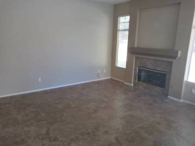 Main picture of 32153 Caminito Osuna
