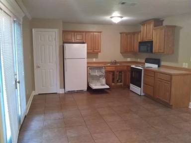 Main picture of 1160 Highway 588 W