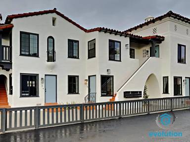 Main picture of 3835 3rd Ave