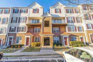 Main picture of 2482 Angeline Dr