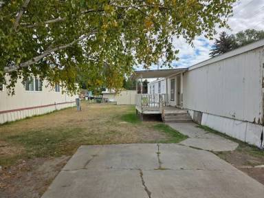 Main picture of 310 W 3rd S