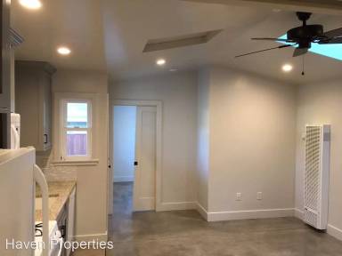 Main picture of 1715 Nipomo St