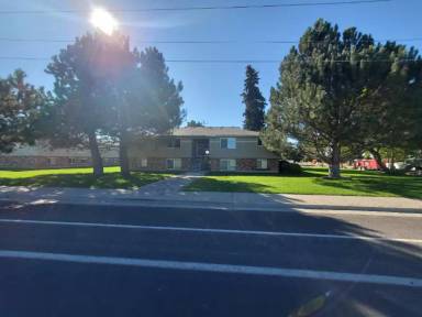 Main picture of 160 N 1st W