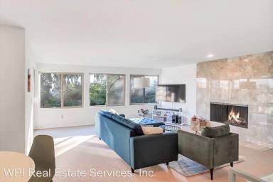 Main picture of 3440 25th Ave W