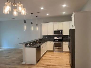 Main picture of 505 N Trask St
