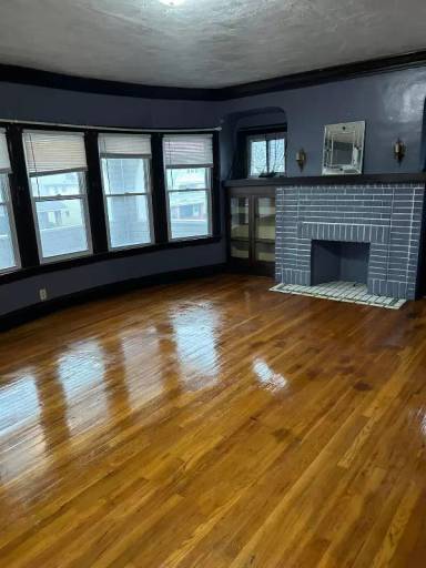 Main picture of 8305 Rosewood Ave