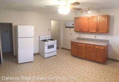 Main picture of 302 Boggs Ave