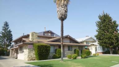 Main picture of 6012 Stockdale Hwy