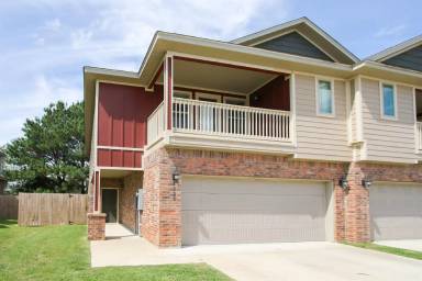 Main picture of 1225 N Sicily Ln