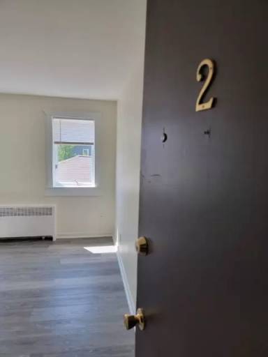 Main picture of 205 Pleasant Ave S