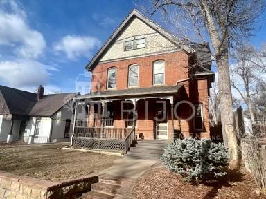 Main picture of 732 E Kiowa St