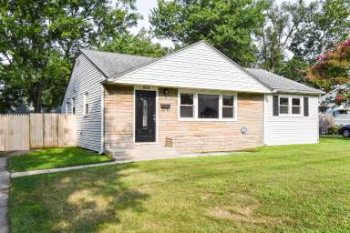 Main picture of 235 Willmont Ave