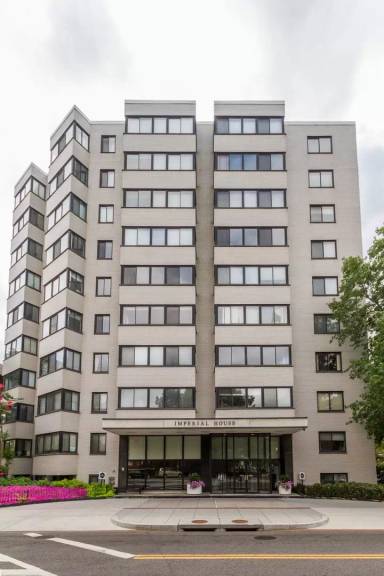 Main picture of Imperial House Condominium