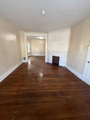 Main picture of 233 Loring Ave